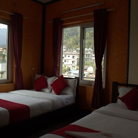 Hotel Old Durbar Pokhara Exterior photo